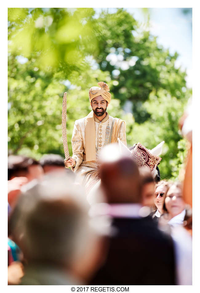  Rani and Veeraj’s South Asian Wedding | The Franklin Institute in Philadelphia | Philadelphia Wedding Photographers