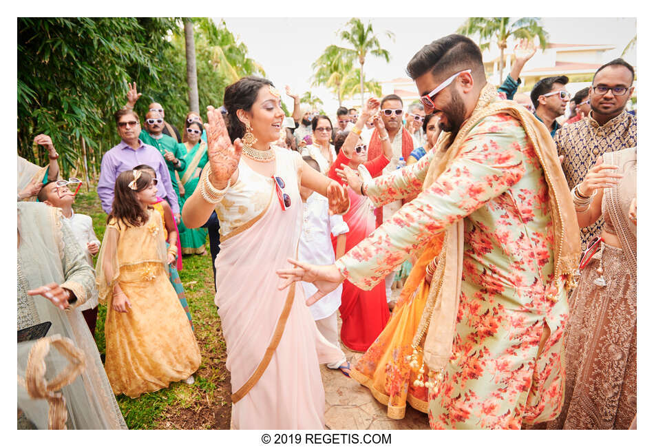  Anuj and Shruthi’s Indian Wedding Ceremony | Cancun, Mexico |  Destination Wedding Photographers.