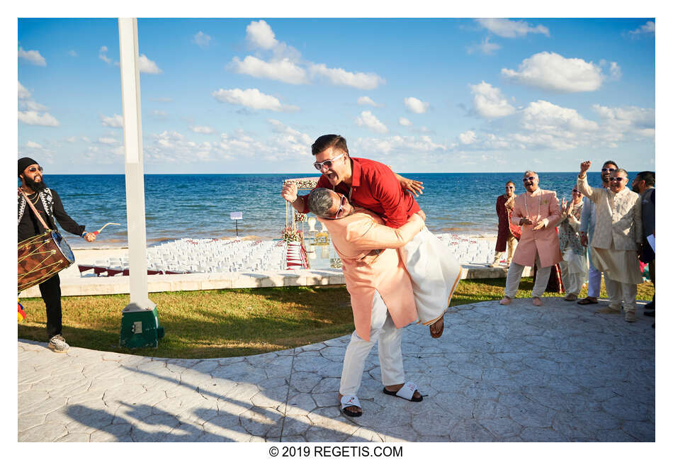  Anuj and Shruthi’s Indian Wedding Ceremony | Cancun, Mexico |  Destination Wedding Photographers.