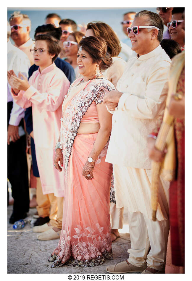  Anuj and Shruthi’s Indian Wedding Ceremony | Cancun, Mexico |  Destination Wedding Photographers.