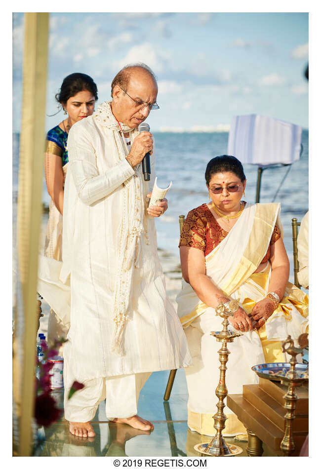  Anuj and Shruthi’s Indian Wedding Ceremony | Cancun, Mexico |  Destination Wedding Photographers.