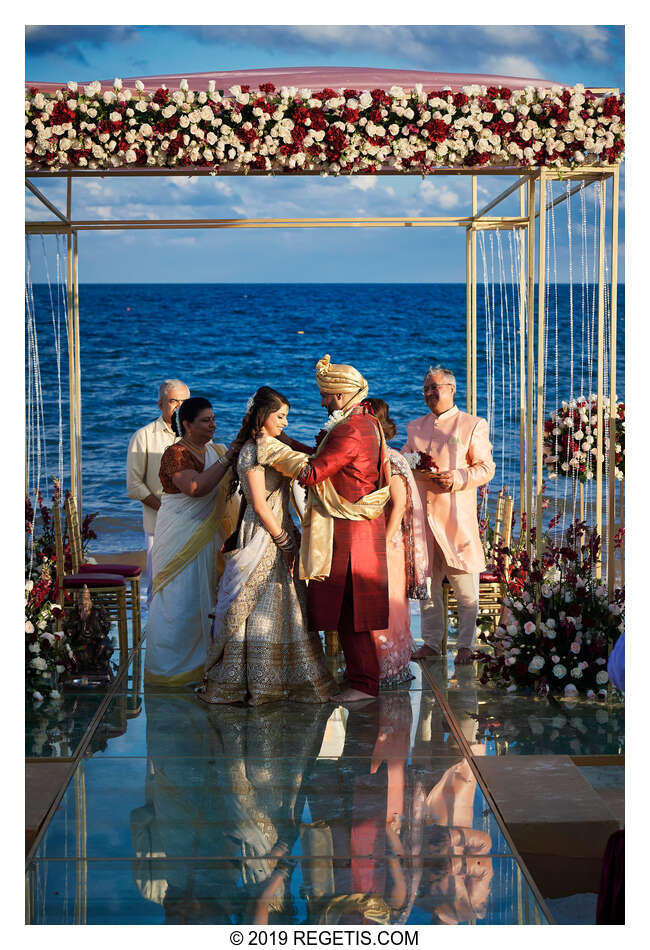  Anuj and Shruthi’s Indian Wedding Ceremony | Cancun, Mexico |  Destination Wedding Photographers.