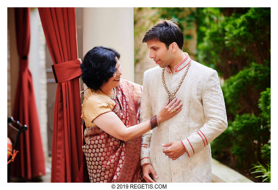  Vinay and Anjali’s South Asian Indian Hindu Wedding at The Gaylord National Resort & Conference Center | Oxon Hill Maryland Wedding Photographers