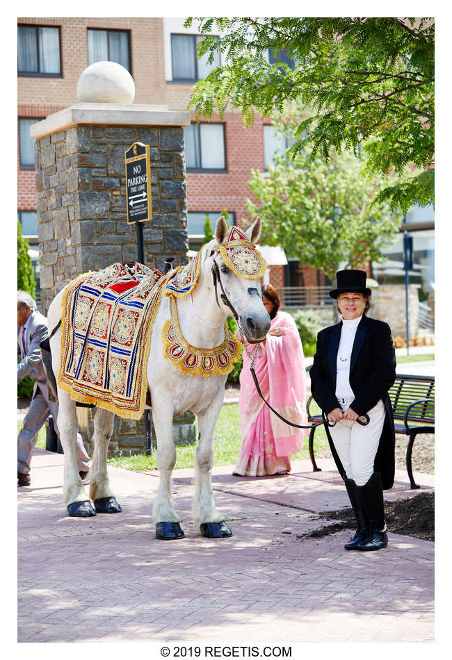  Vinay and Anjali’s South Asian Indian Hindu Wedding at The Gaylord National Resort & Conference Center | Oxon Hill Maryland Wedding Photographers