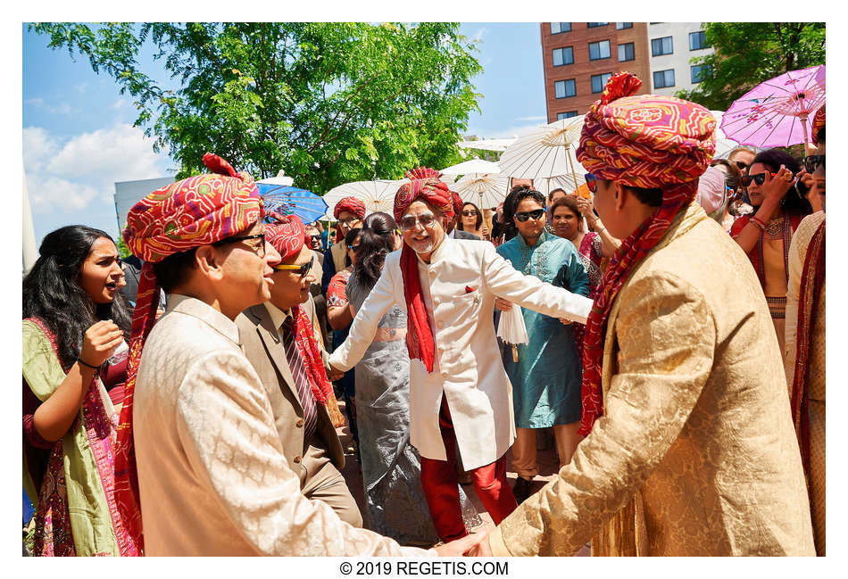  Vinay and Anjali’s South Asian Indian Hindu Wedding at The Gaylord National Resort & Conference Center | Oxon Hill Maryland Wedding Photographers