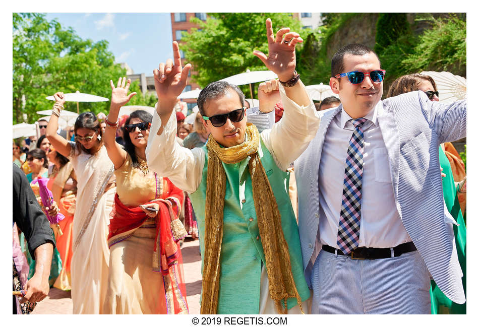  Vinay and Anjali’s South Asian Indian Hindu Wedding at The Gaylord National Resort & Conference Center | Oxon Hill Maryland Wedding Photographers