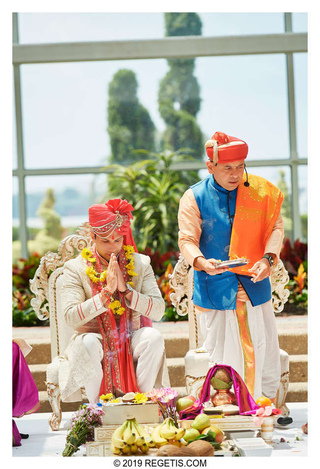  Vinay and Anjali’s South Asian Indian Hindu Wedding at The Gaylord National Resort & Conference Center | Oxon Hill Maryland Wedding Photographers