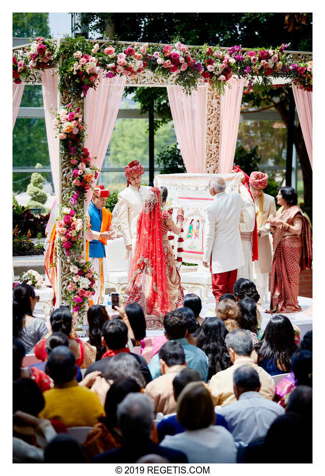  Vinay and Anjali’s South Asian Indian Hindu Wedding at The Gaylord National Resort & Conference Center | Oxon Hill Maryland Wedding Photographers