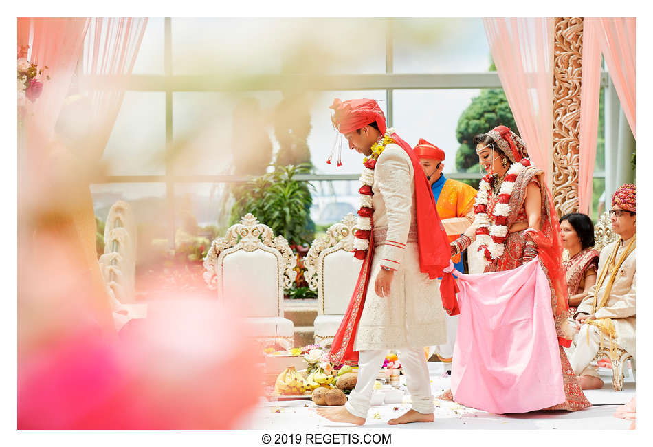  Vinay and Anjali’s South Asian Indian Hindu Wedding at The Gaylord National Resort & Conference Center | Oxon Hill Maryland Wedding Photographers