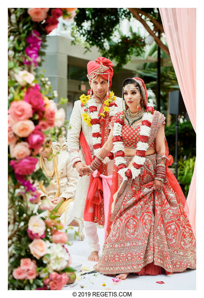  Vinay and Anjali’s South Asian Indian Hindu Wedding at The Gaylord National Resort & Conference Center | Oxon Hill Maryland Wedding Photographers