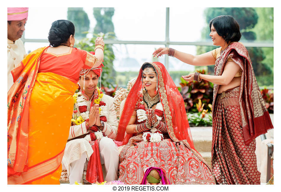  Vinay and Anjali’s South Asian Indian Hindu Wedding at The Gaylord National Resort & Conference Center | Oxon Hill Maryland Wedding Photographers