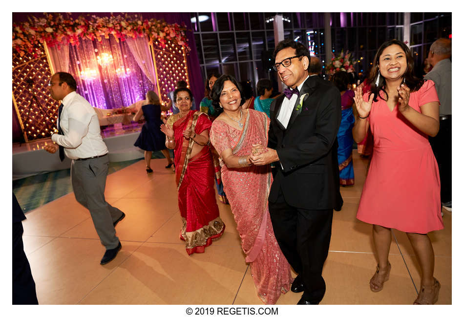  Vinay and Anjali’s South Asian Indian Hindu Wedding at The Gaylord National Resort & Conference Center | Oxon Hill Maryland Wedding Photographers