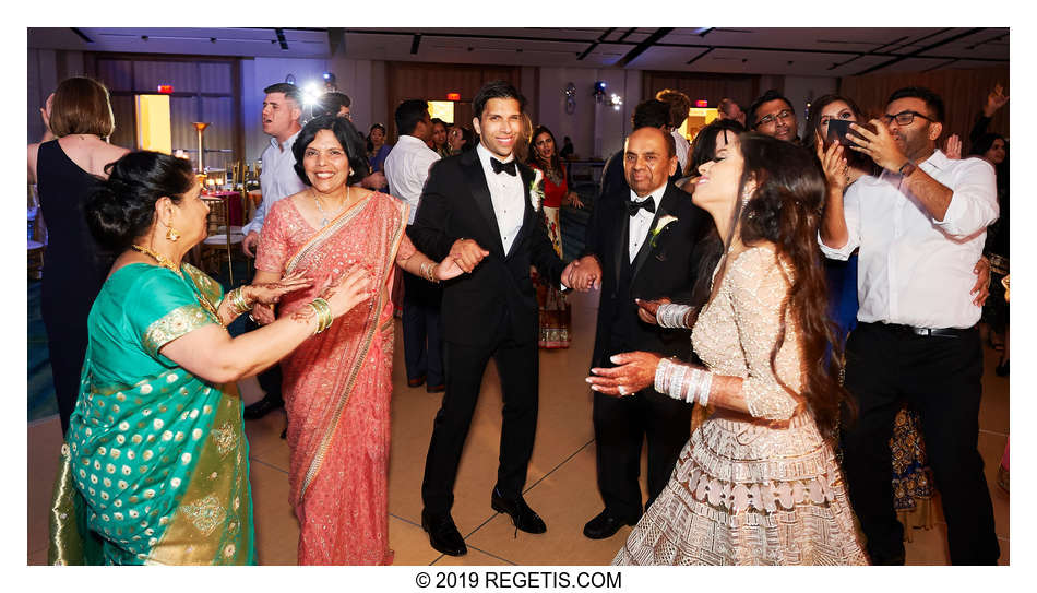  Vinay and Anjali’s South Asian Indian Hindu Wedding at The Gaylord National Resort & Conference Center | Oxon Hill Maryland Wedding Photographers