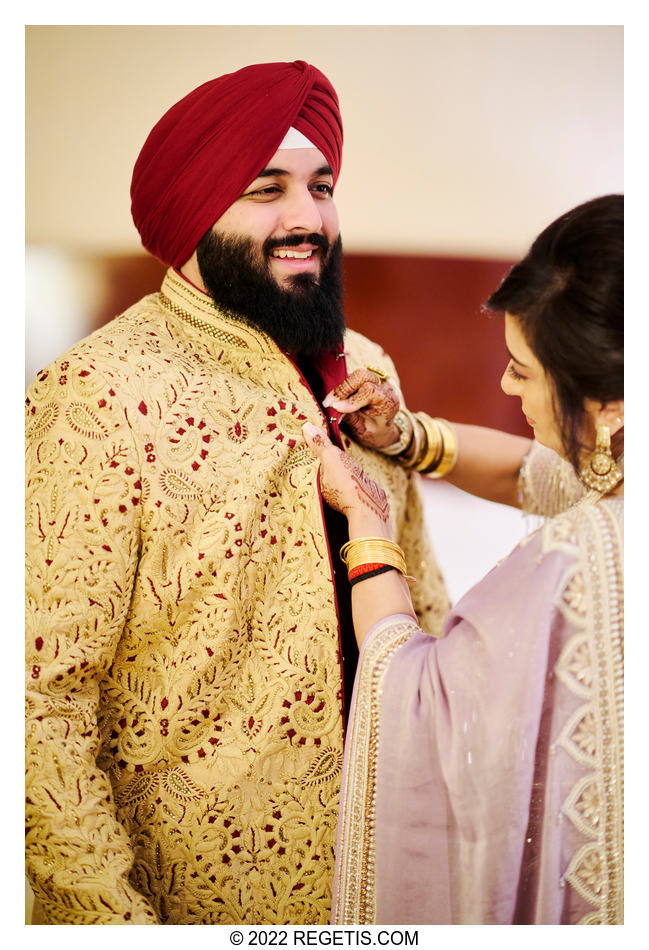 Akshay and Gurvina Sikh Ceremony Wedding Photos