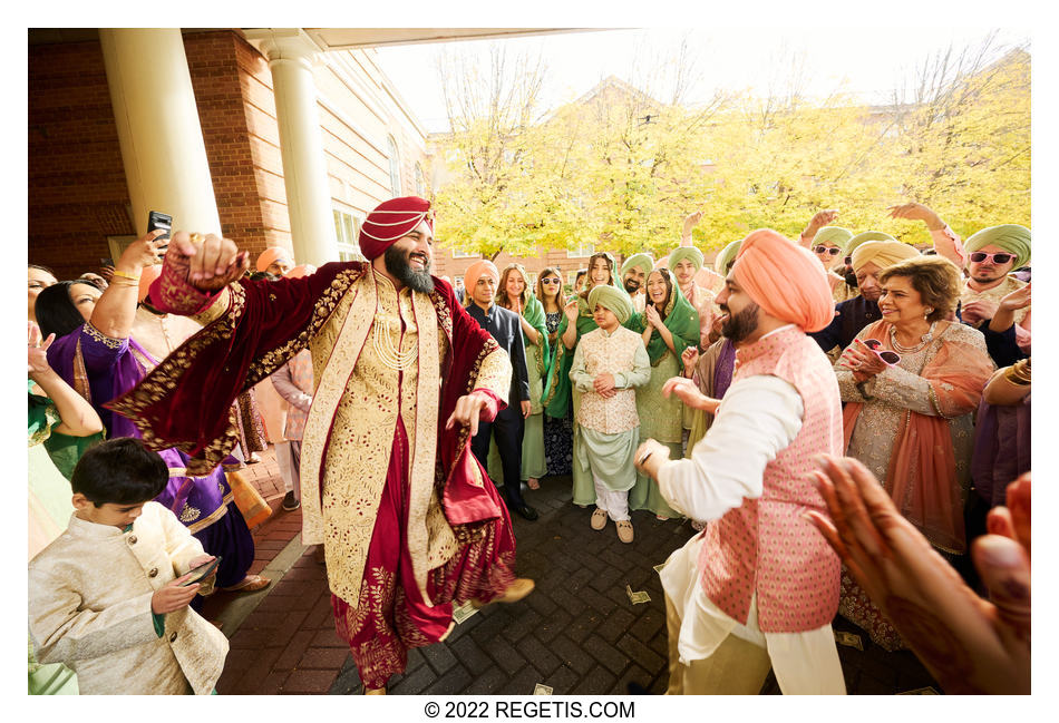 Akshay and Gurvina Sikh Ceremony Wedding Photos