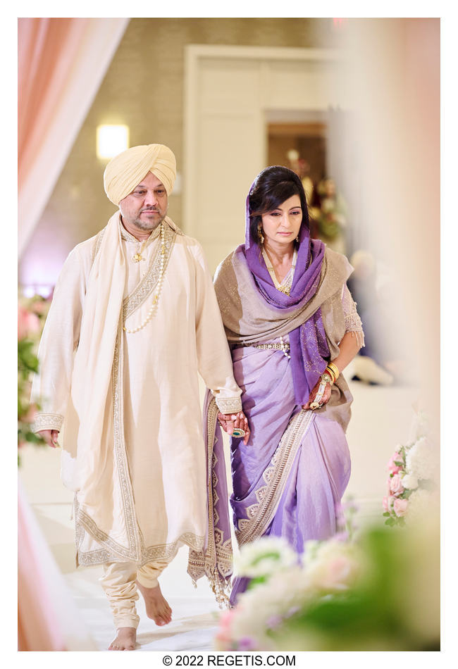 Akshay and Gurvina Sikh Ceremony Wedding Photos