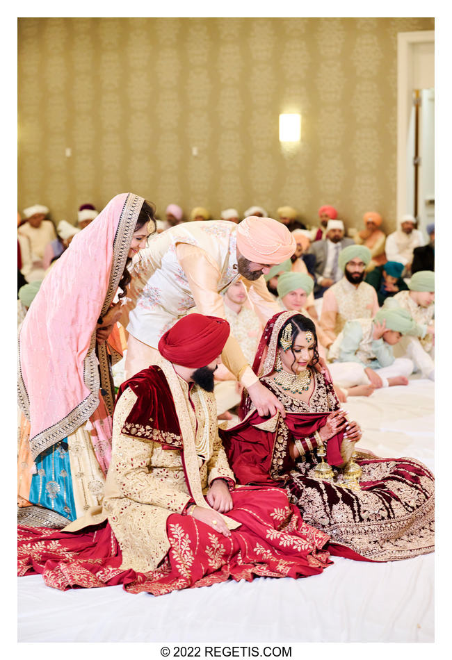 Akshay and Gurvina Sikh Ceremony Wedding Photos