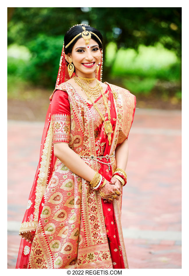 Outdoor portrait of Chayanika, Indian Bride