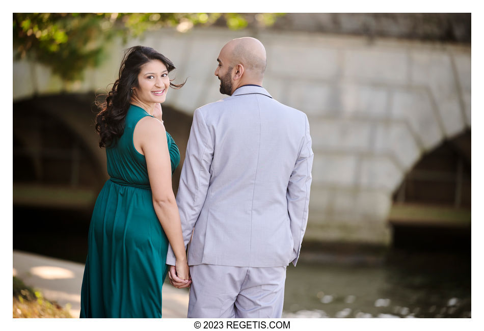 Mrinmayee and Chinmaye - Winds of Love at the Jefferson Memorial