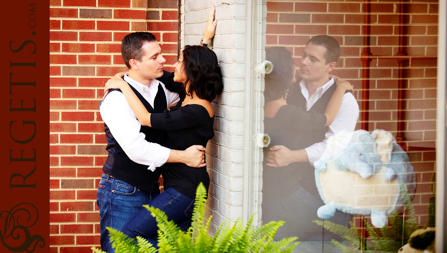 Engagement Pictures in Warrenton, Virginia - Photography by The Regeti's