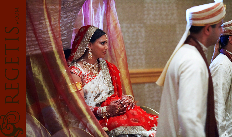 South Asian (Indian) Wedding at North Bethesda Marriott in Maryland Photography by Regeti's