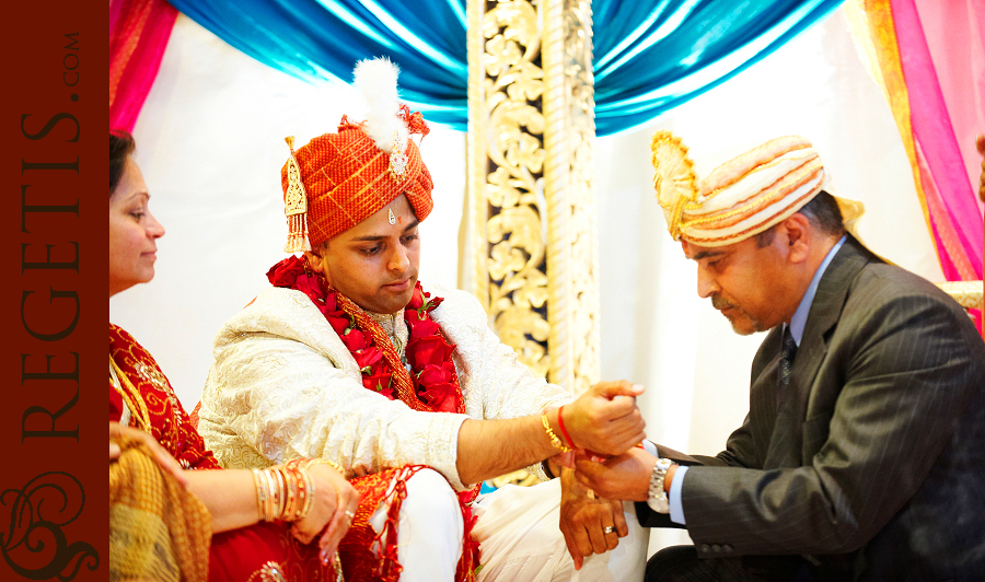 South Asian (Indian) Wedding at North Bethesda Marriott in Maryland Photography by Regeti's