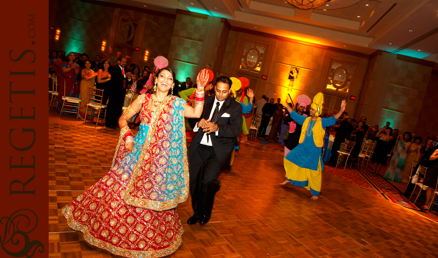 South Asian (Indian) Wedding at North Bethesda Marriott in Maryland Photography by Regeti's