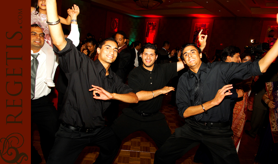 South Asian (Indian) Wedding at North Bethesda Marriott in Maryland Photography by Regeti's