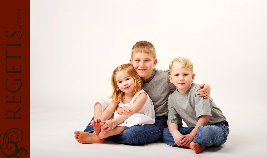 Dr. Jakkum and Family Portraits in Warrenton, Virginia at Regeti's Photography Studio - 92 Mainstreet Warrenton, VA 20186