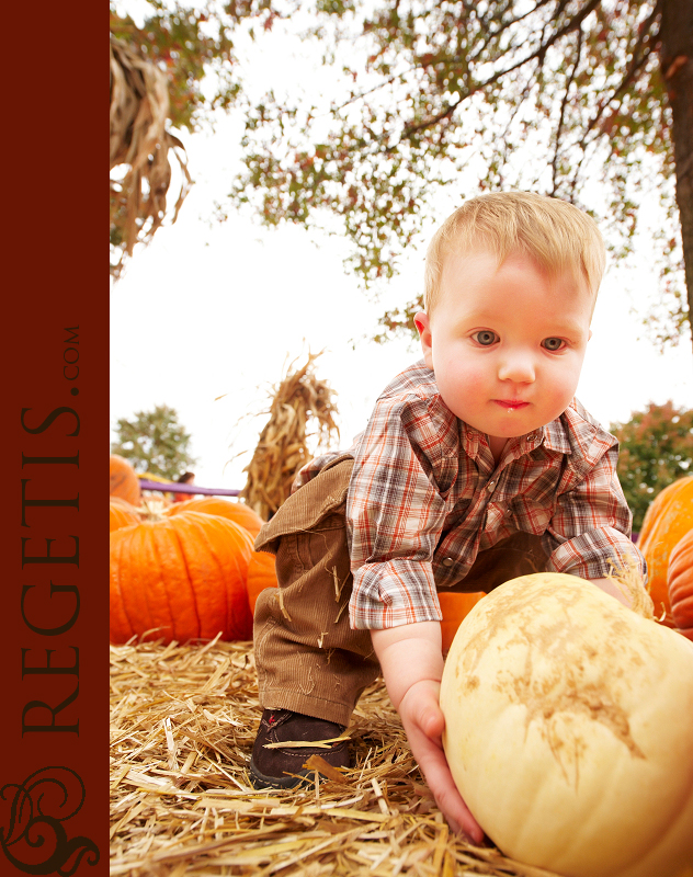 Jill, Scott and Kendal at the Pumpkin Patch in Centreville, Northern Virginia