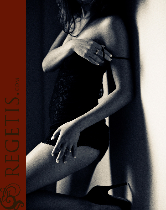 Boudoir Photographs by Regeti's in Warrenton, VA