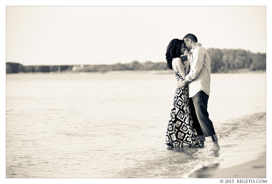 Engagement Photos, Beach Session, Sumi and Tarun